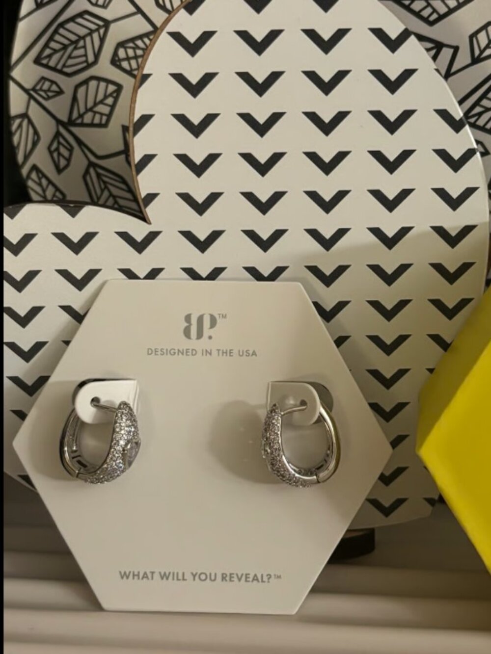 Bomb Party Earrings- Ooh La Luxe Heart